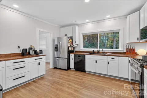 $615,000 | 6431 Rosecrest Drive, Charlotte, NC 28210