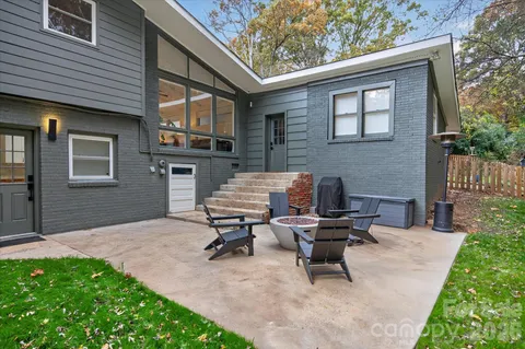 $615,000 | 6431 Rosecrest Drive, Charlotte, NC 28210