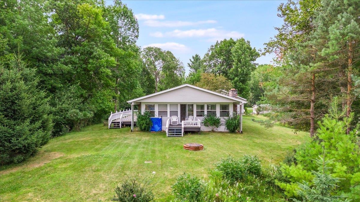 4828 Gises Point Road Hale, MI 48739 - Photo 8 of 34 1925487-345aaf6c-bd82-42c8-b0ee-b530cb2693cd.JPG