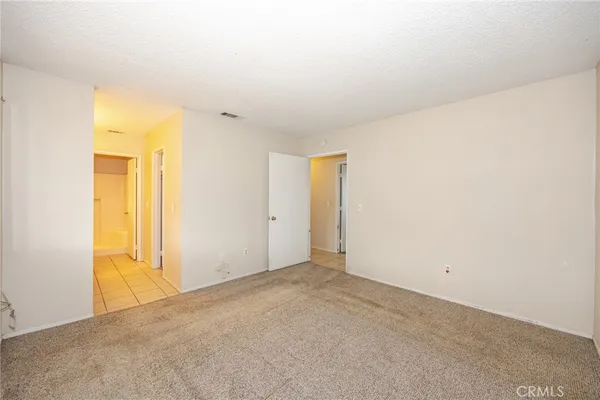 $320,000 | 10415 Buckboard Circle, Adelanto, CA 92301