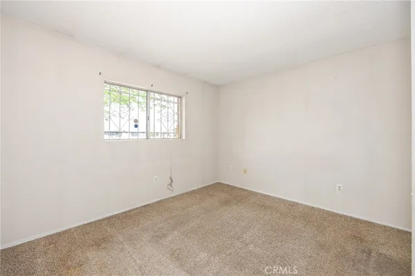 $320,000 | 10415 Buckboard Circle, Adelanto, CA 92301