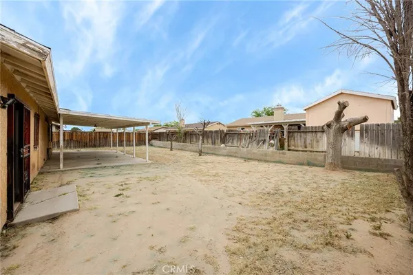 $320,000 | 10415 Buckboard Circle, Adelanto, CA 92301