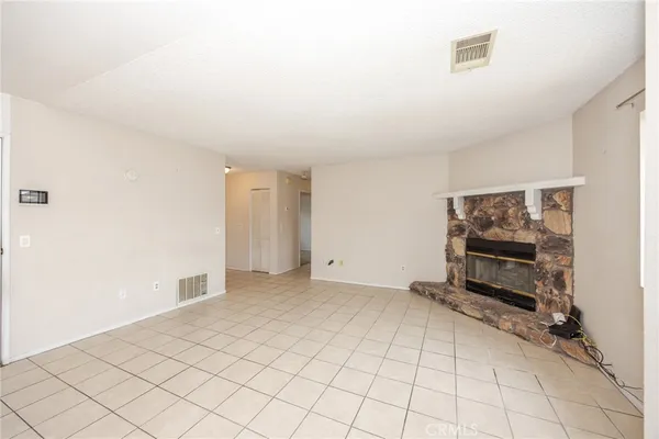 $320,000 | 10415 Buckboard Circle, Adelanto, CA 92301