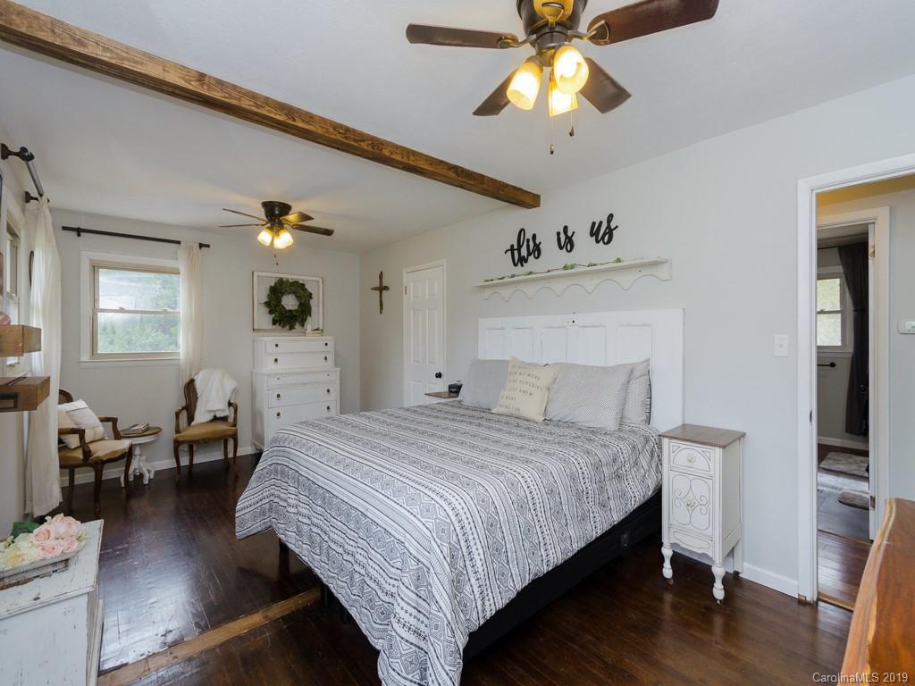 718 Justice Ridge Road Candler, NC 28715 - Photo 13 of 24 Gallery Image 13