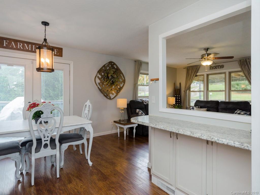 718 Justice Ridge Road Candler, NC 28715 - Photo 8 of 24 Gallery Image 8