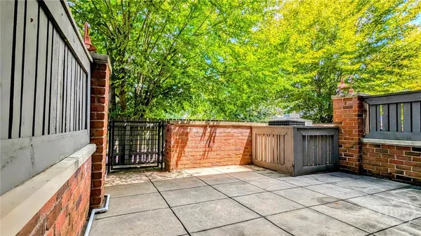 $1,800 | 1500 Timothy Road, Unit A4, Athens, GA 30606