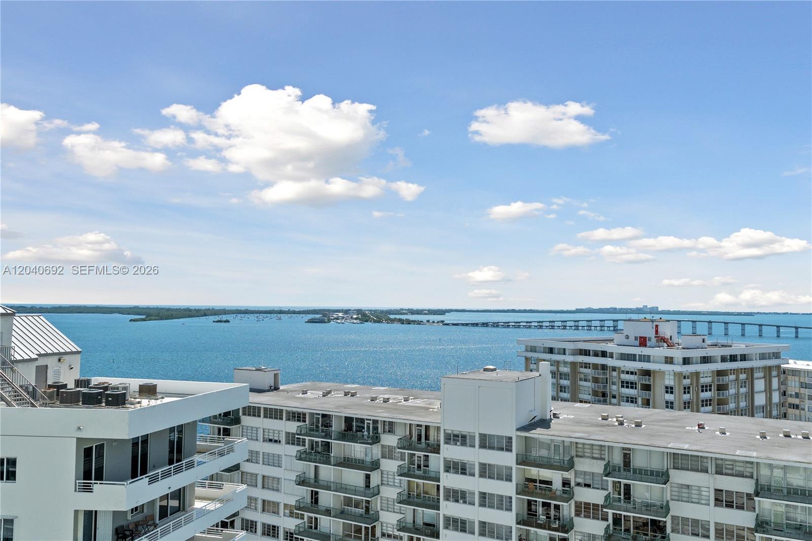 218 Southeast 14th Street, Unit 1803 Miami, FL 33131 - Photo 8 of 23