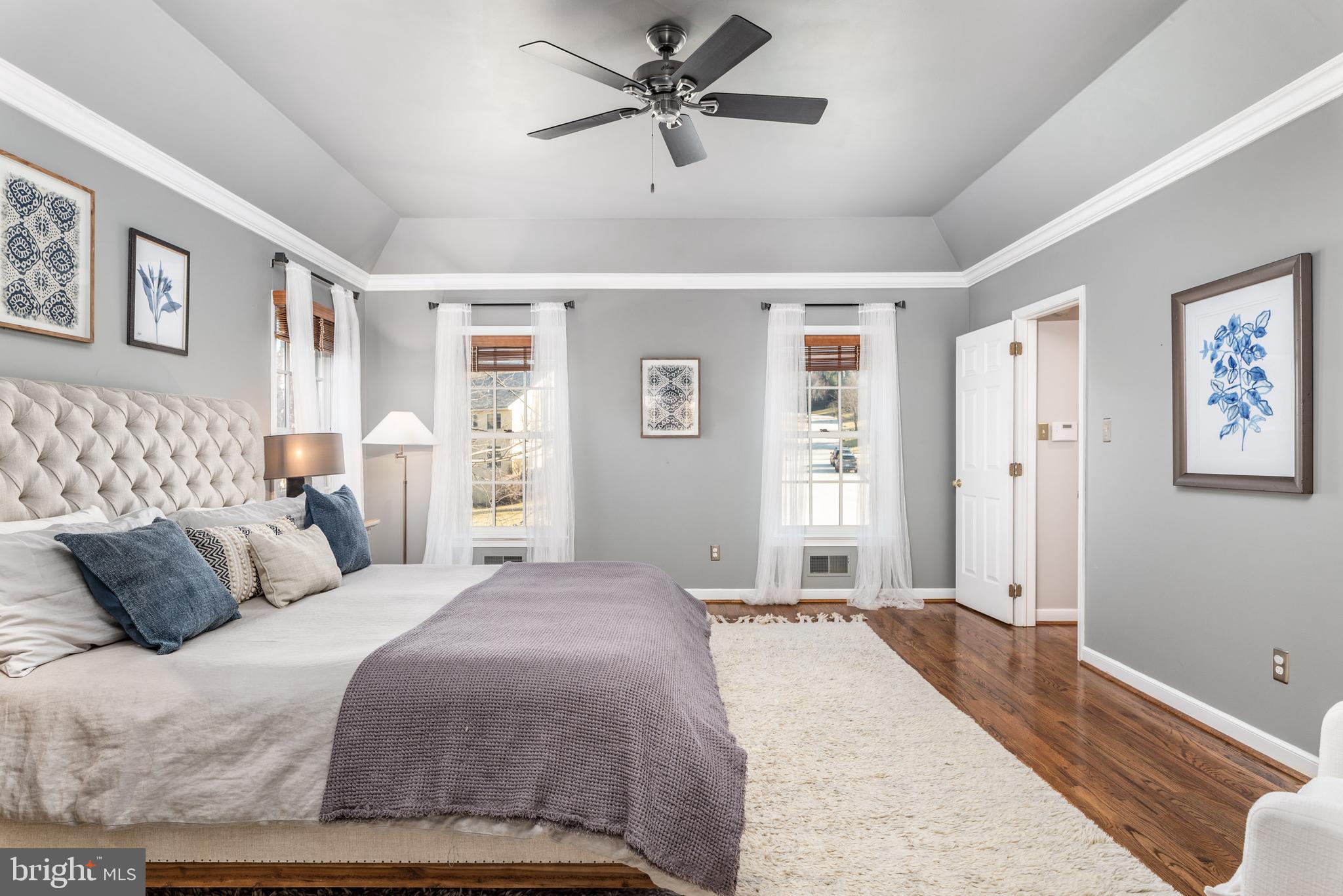 890 Springbank Lane Wayne, PA 19087 - Photo 25 of 46 Bright and spacious