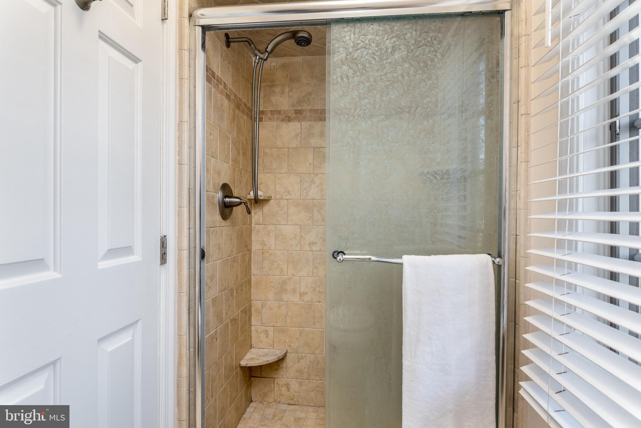 890 Springbank Lane Wayne, PA 19087 - Photo 30 of 46 Private en suite shower