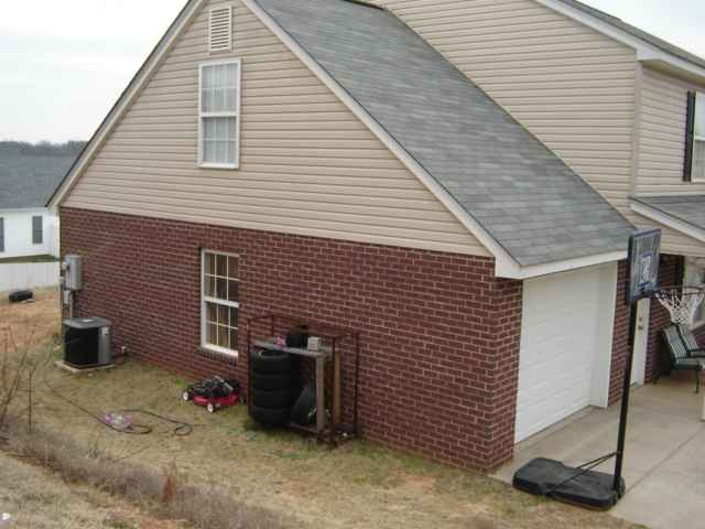 217 A/b Springfield Easley, SC 29642 - Photo 1 of 2 Gallery Image 1