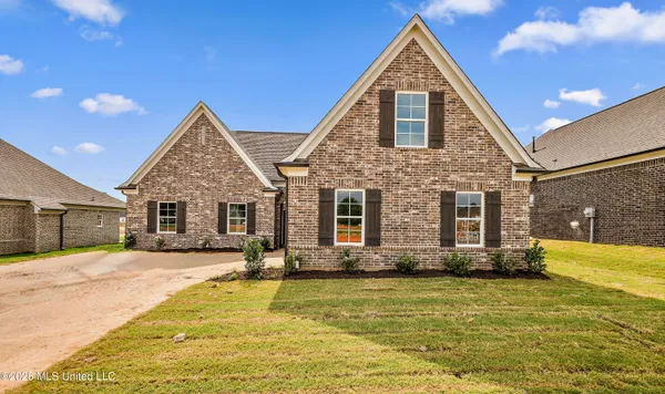 $319,900 | 6359 Jameson Cove, Walls, MS 38680