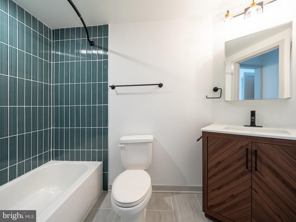 6515 Ridge Avenue, Unit 617 Philadelphia, PA 19128 - Photo 6 of 8