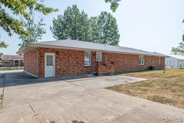 $375,000 | 310 South Walnut Street, Perryville, MO 63775