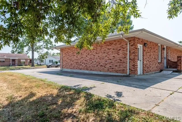 $375,000 | 310 South Walnut Street, Perryville, MO 63775