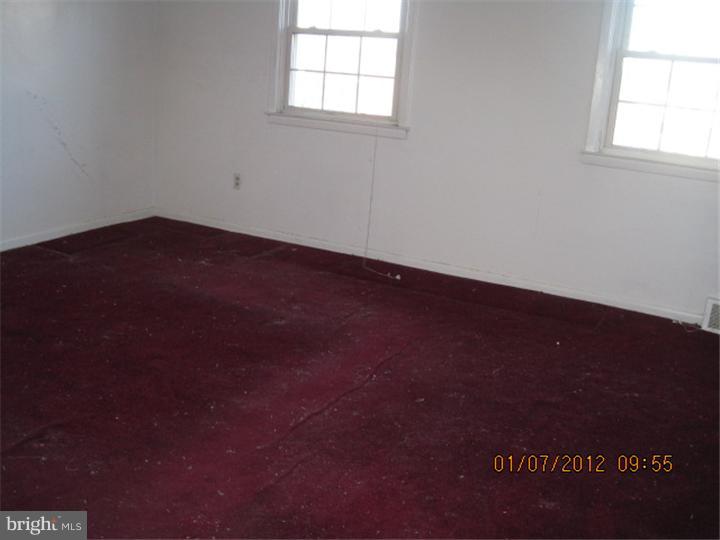 1347 Harshaw Road Brookhaven, PA 19015 - Photo 5 of 6