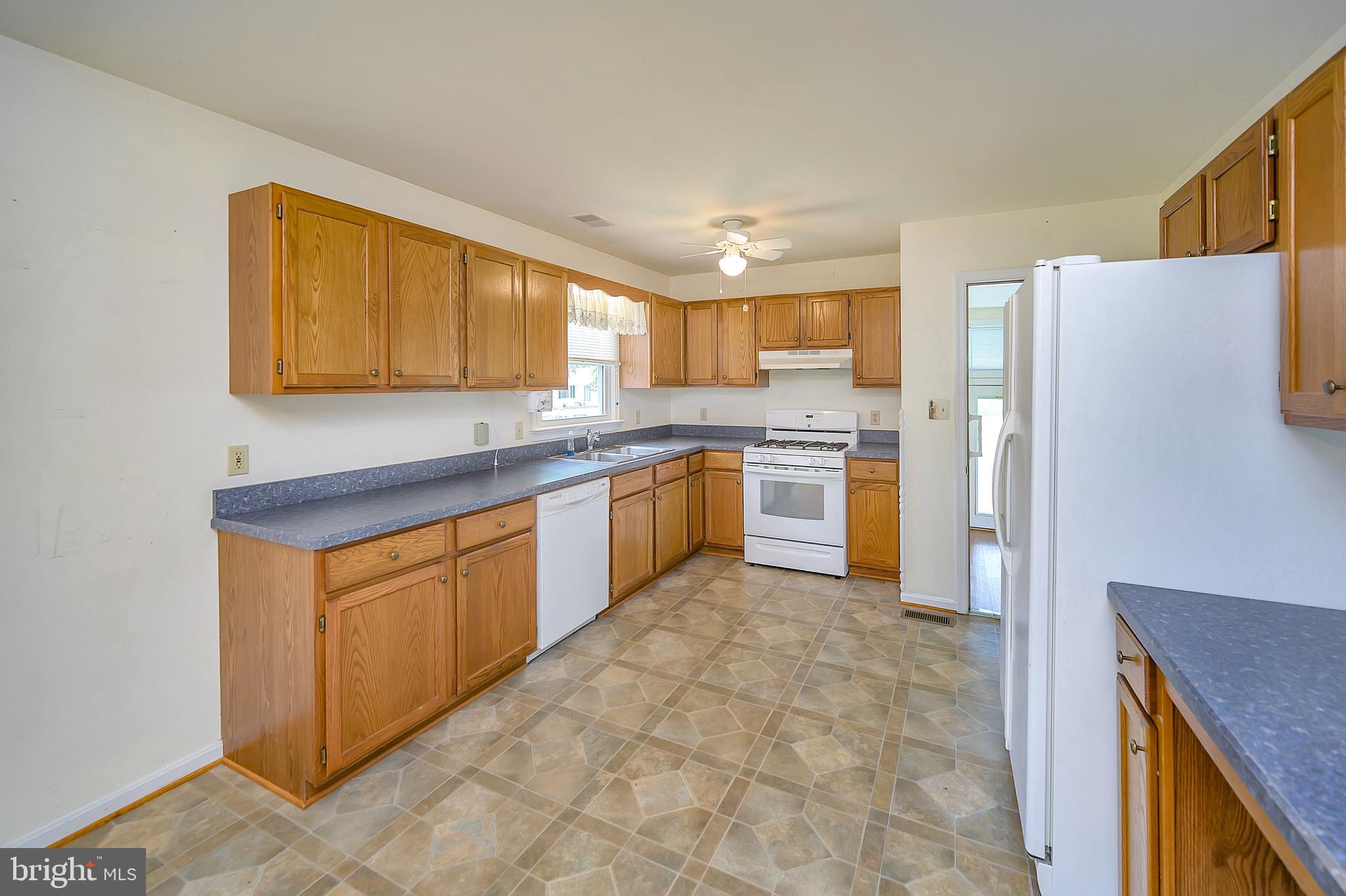 4286 Comanche Ridge King George, VA 22485 - Photo 15 of 44 Gallery Image 15