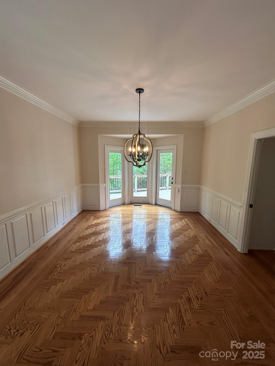 5300 Green Rea Road Charlotte, NC 28226 - Photo 18 of 42 a view of livingroom with window and hardwood floor