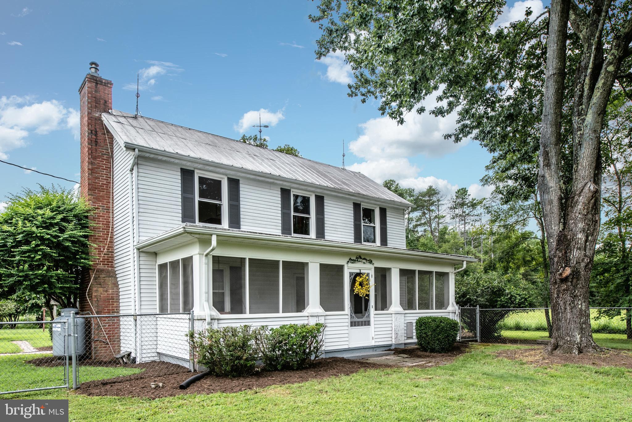 15390 Round Hill Road King George, VA 22485 - Photo 2 of 104 Replaced windows! Added HVAC w/propane back up!