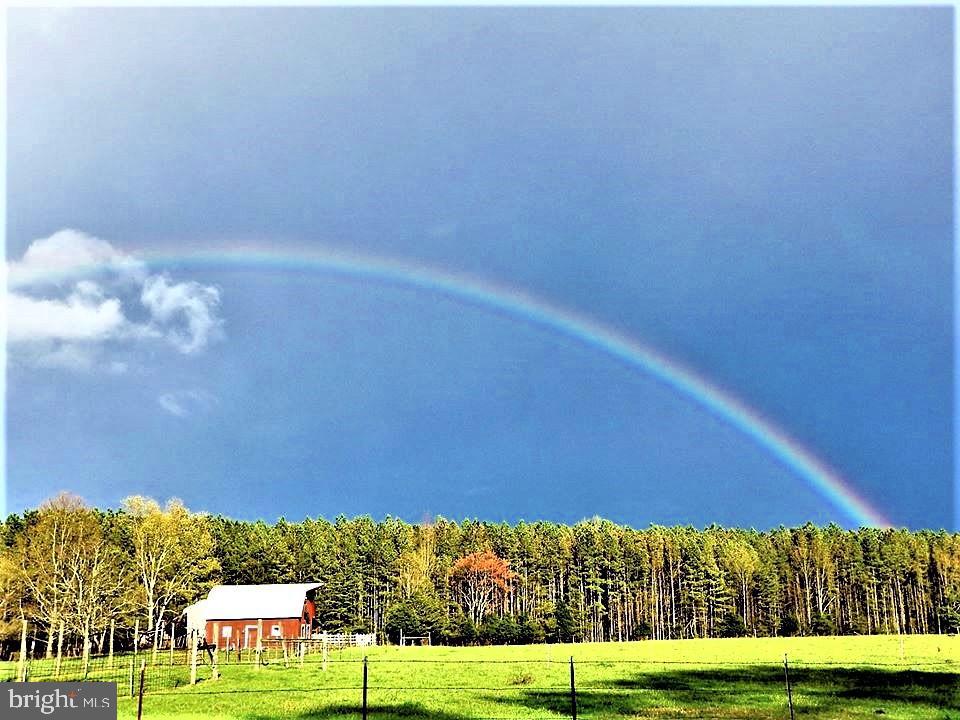 15390 Round Hill Road King George, VA 22485 - Photo 104 of 104 At rainbow's end! There's no place like home!