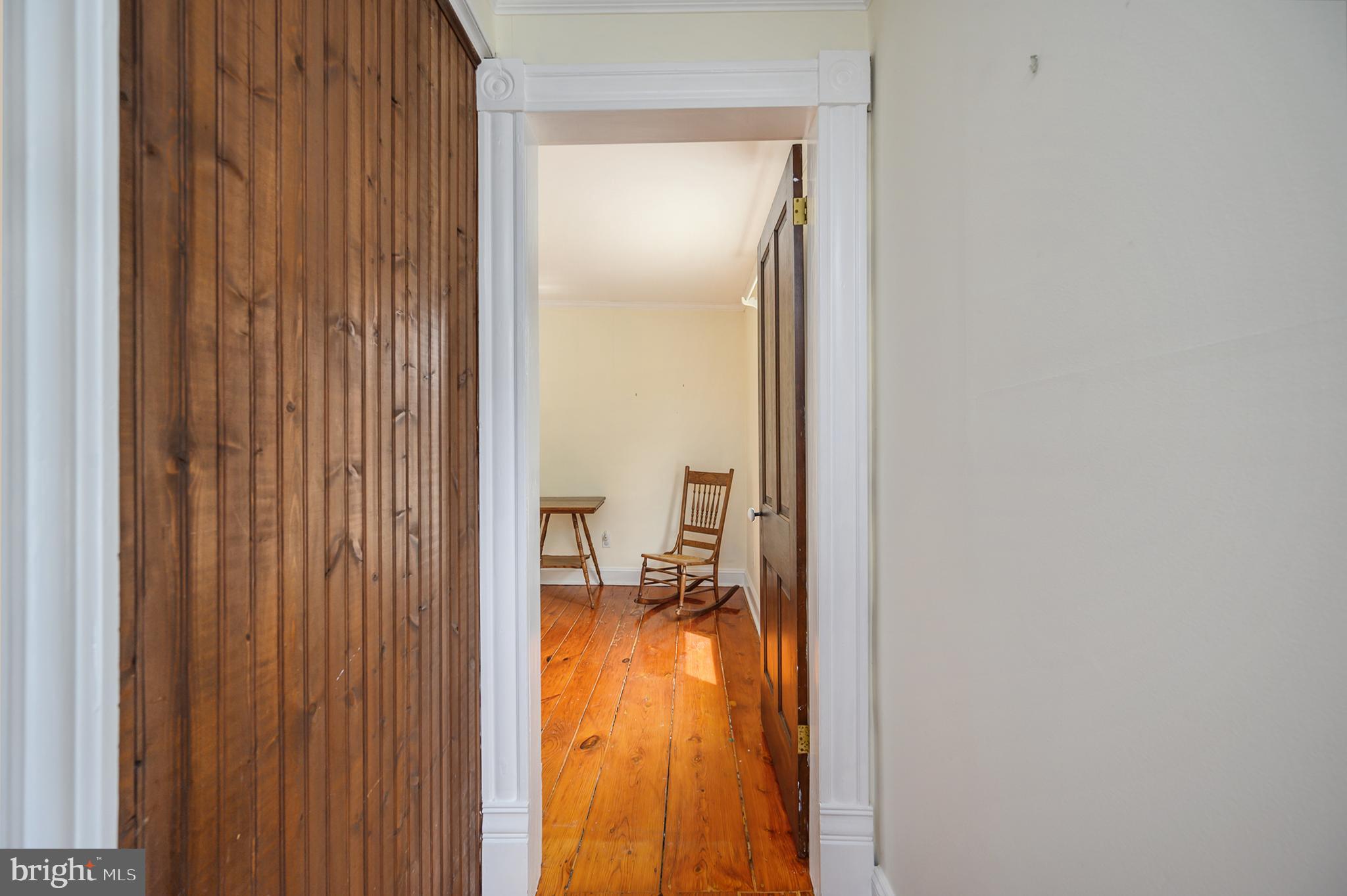 15390 Round Hill Road King George, VA 22485 - Photo 66 of 104 View of hallway to other room! Wainscotting!
