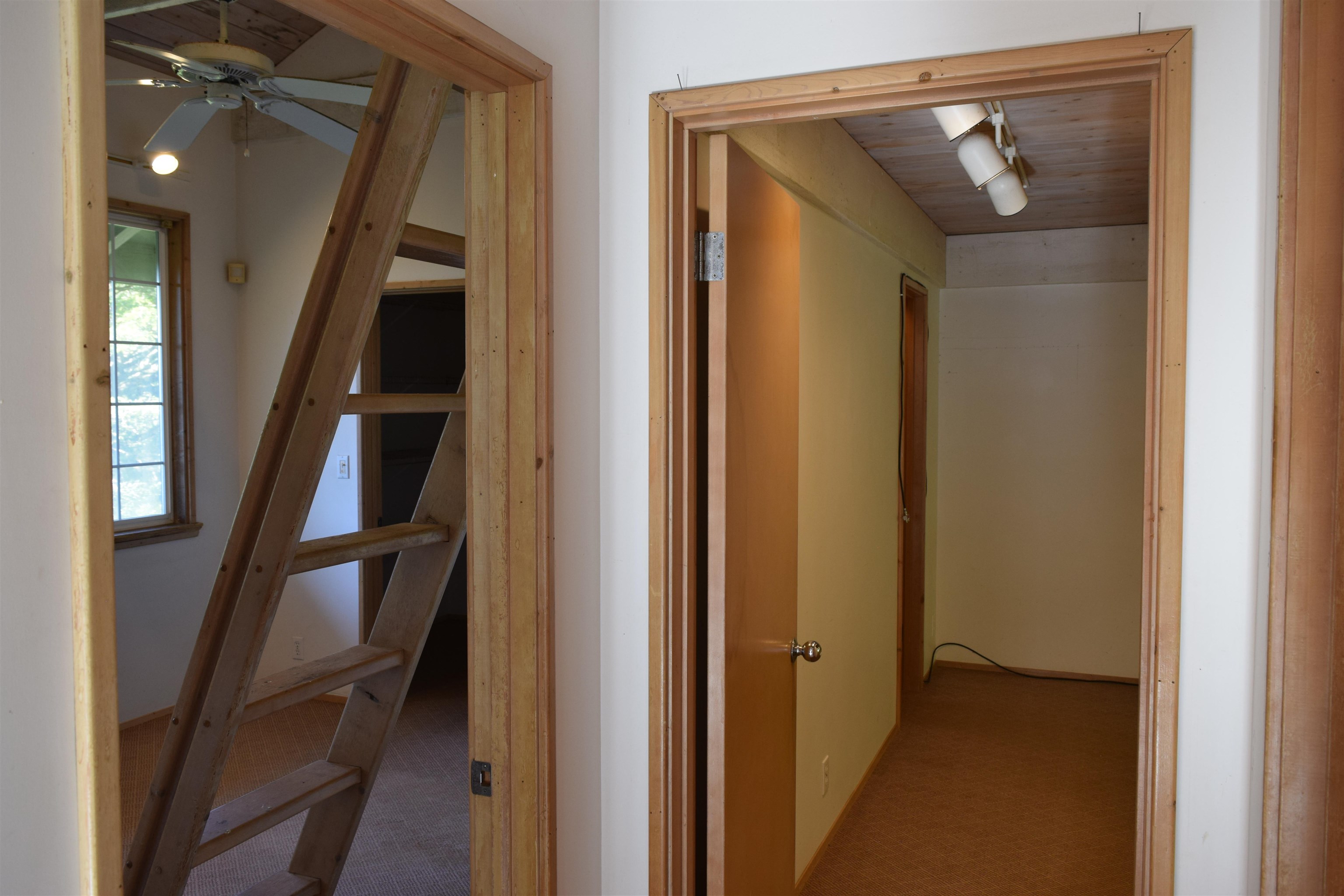 616 West Kuiaha Road Haiku, HI 96708 - Photo 21 of 30 a view of an entryway