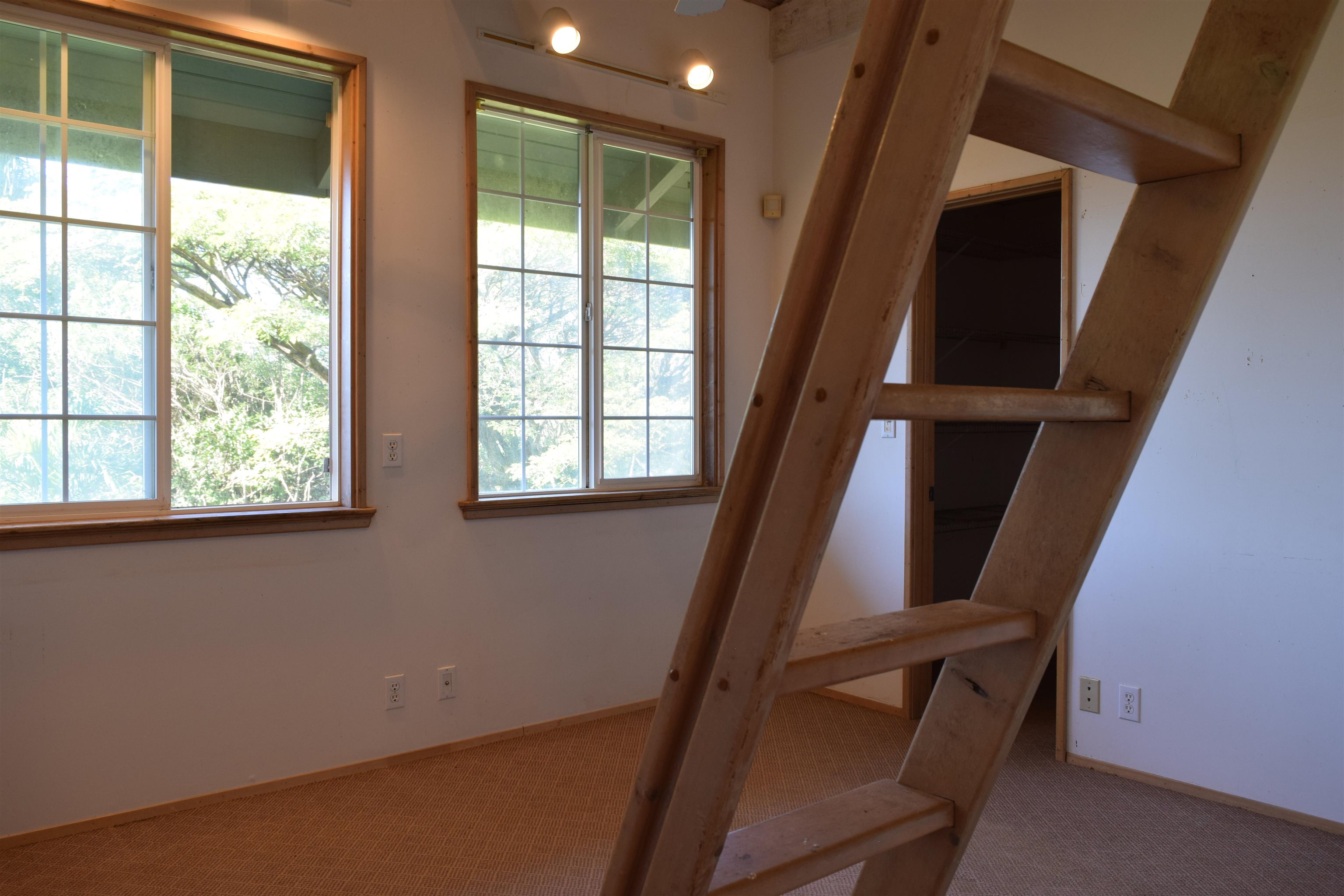 616 West Kuiaha Road Haiku, HI 96708 - Photo 28 of 30 a view of an empty room with a window