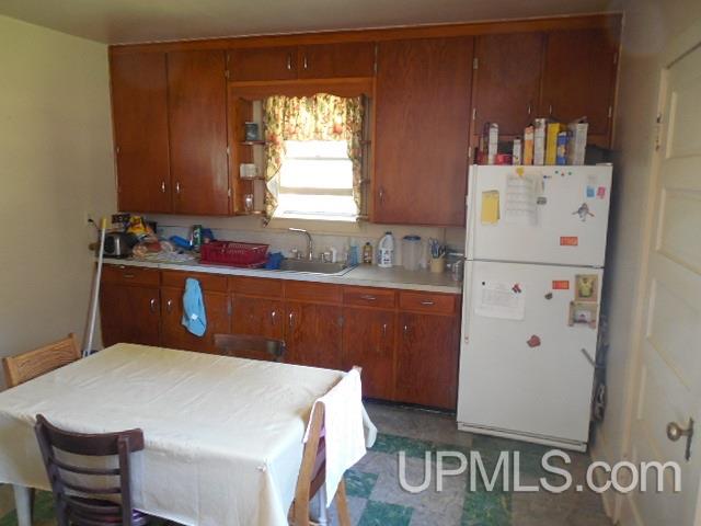 1015 Plank Road Greenland, MI 49953 - Photo 2 of 11