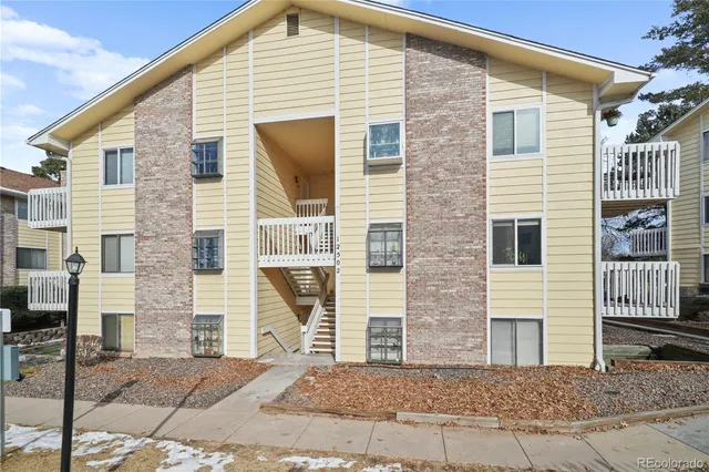 $200,000 | 12502 East Cornell Avenue, Unit 303, Aurora, CO 80014