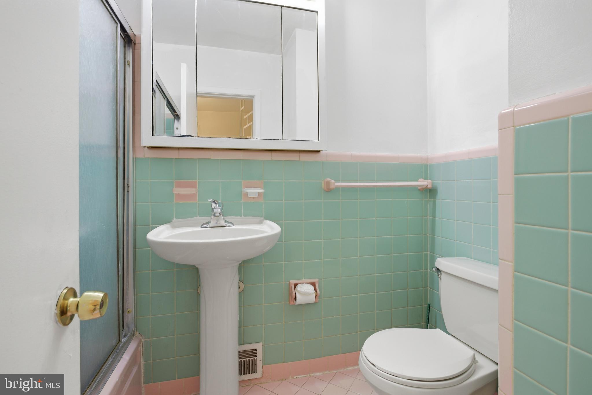 417 Foster Drive Springfield, PA 19064 - Photo 21 of 42