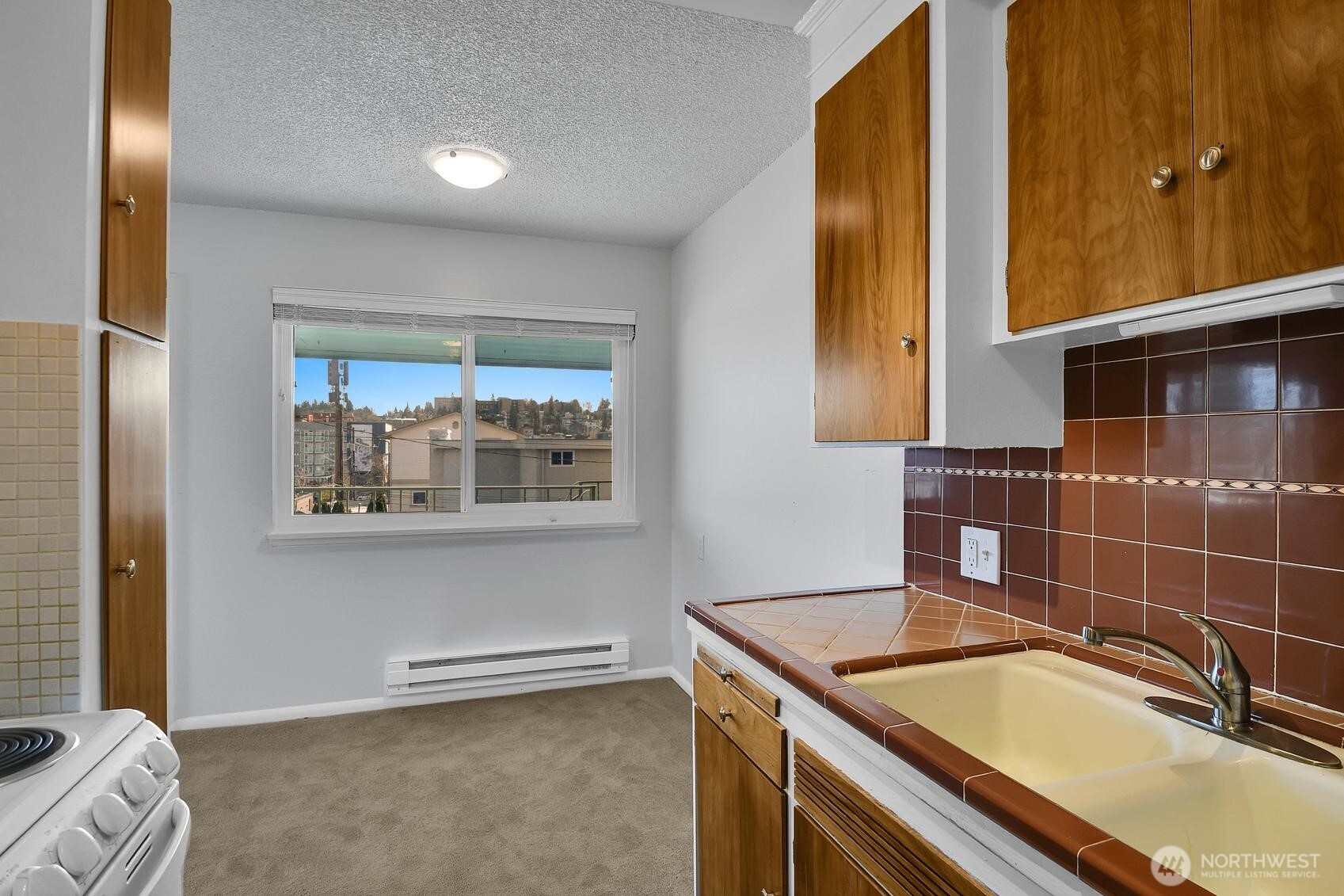 4130 36th Avenue Southwest Seattle, WA 98126 - Photo 12 of 22