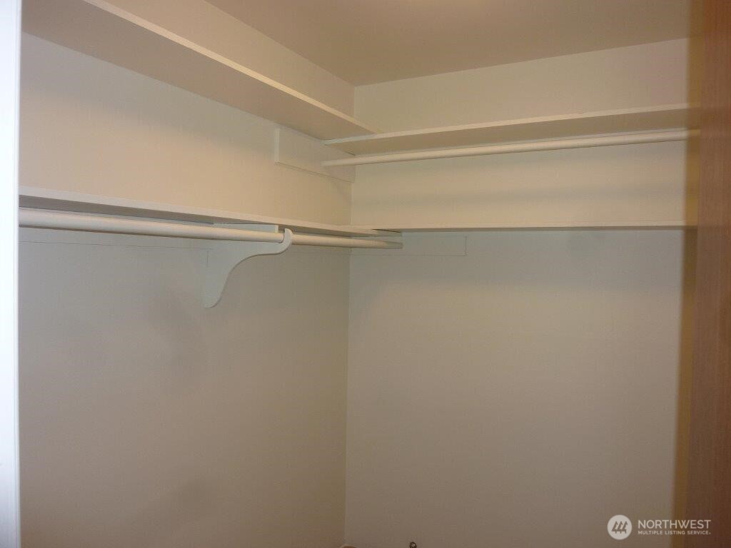 4130 36th Avenue Southwest Seattle, WA 98126 - Photo 18 of 22