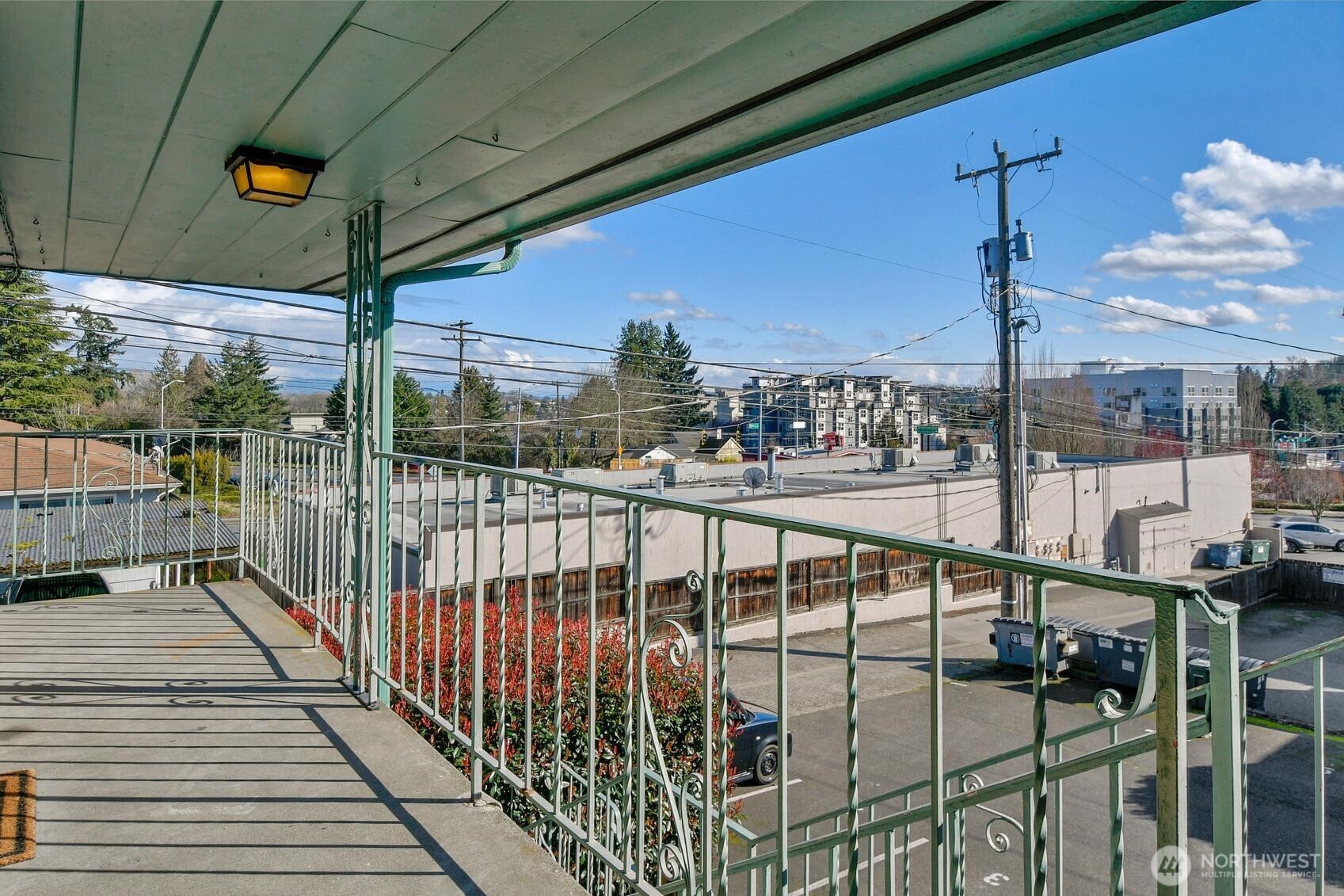 4130 36th Avenue Southwest Seattle, WA 98126 - Photo 3 of 22