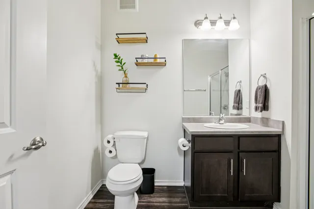 $214,000 | 8601 West Gate Boulevard, Unit 4104, Austin, TX 78745