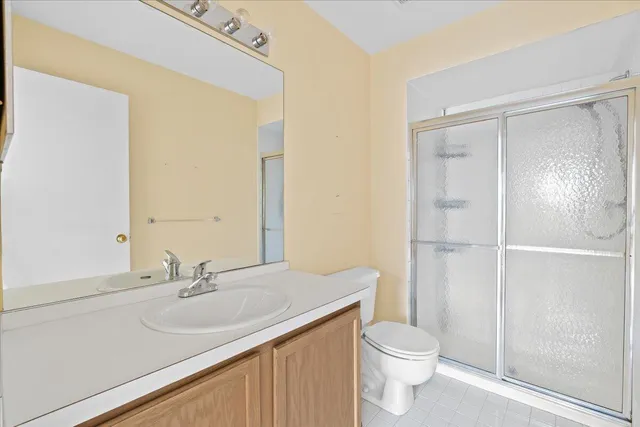 $186,000 | 44750 Bayview Drive, Unit 37, Novi, MI 48377