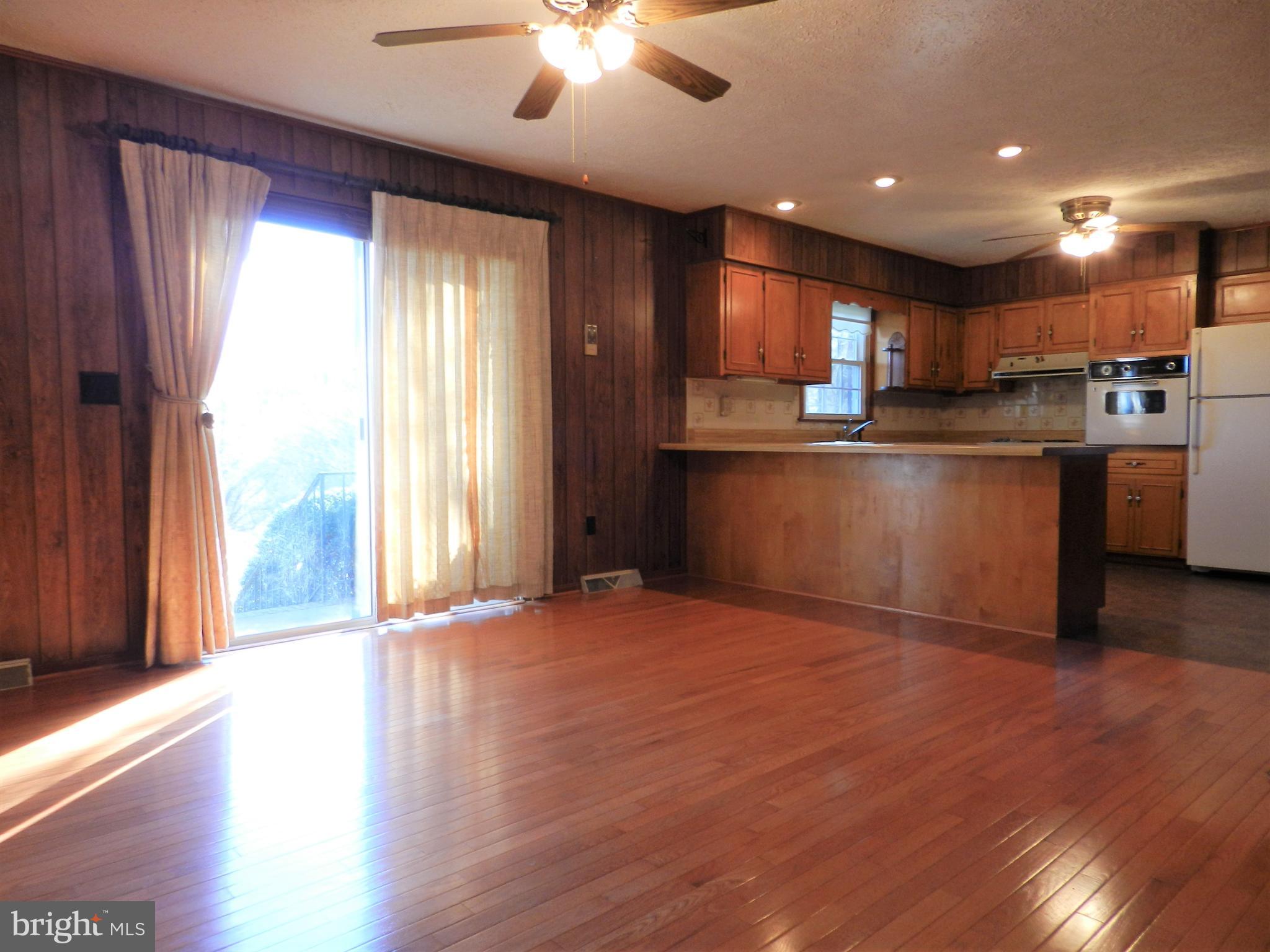11269 Old Stillhouse Road Boston, VA 22713 - Photo 14 of 77 Dinning