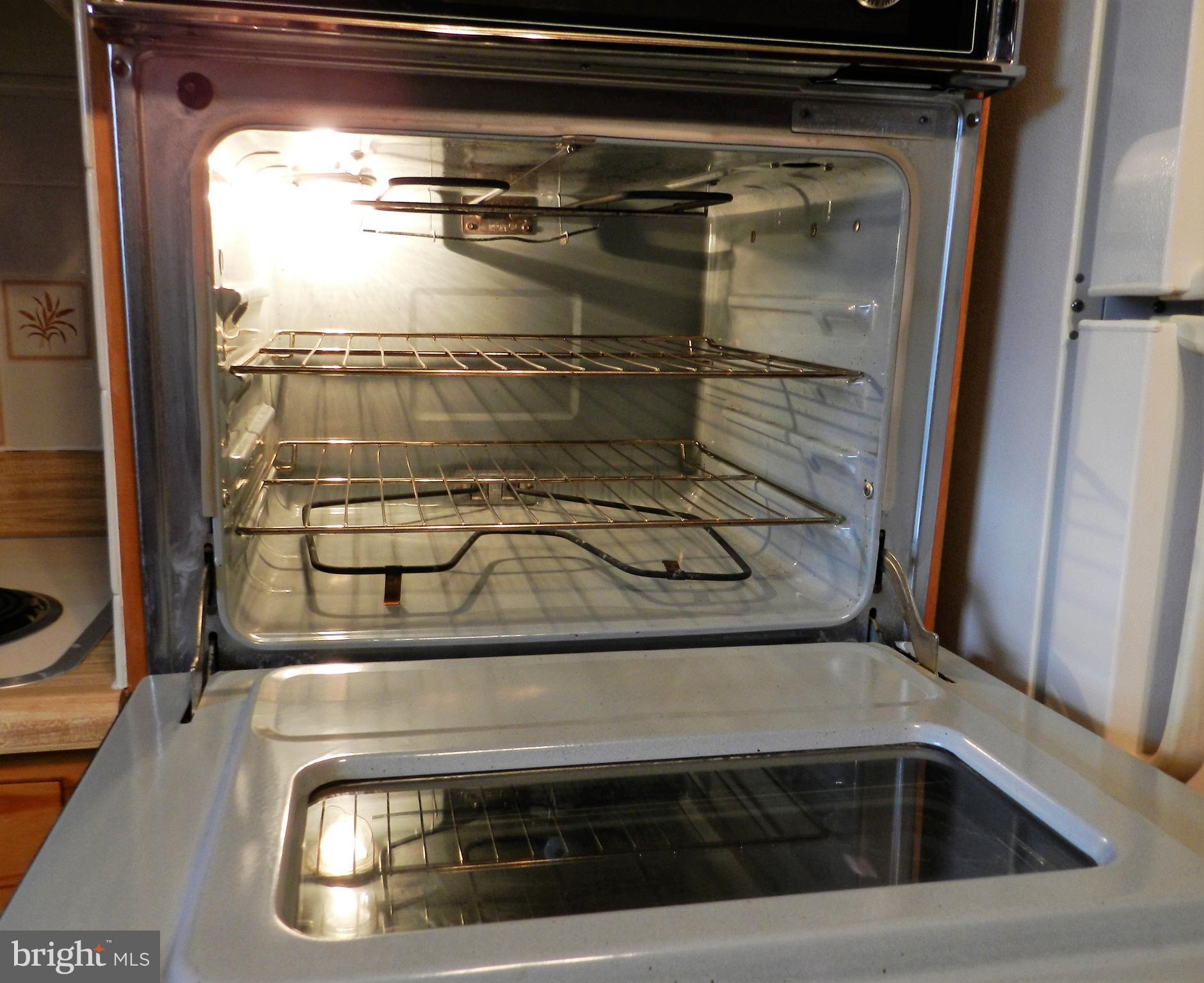 11269 Old Stillhouse Road Boston, VA 22713 - Photo 16 of 77 Wall Oven