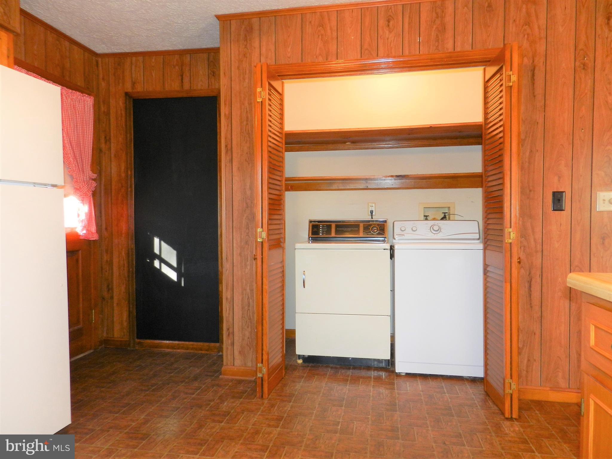 11269 Old Stillhouse Road Boston, VA 22713 - Photo 18 of 77 Laundry