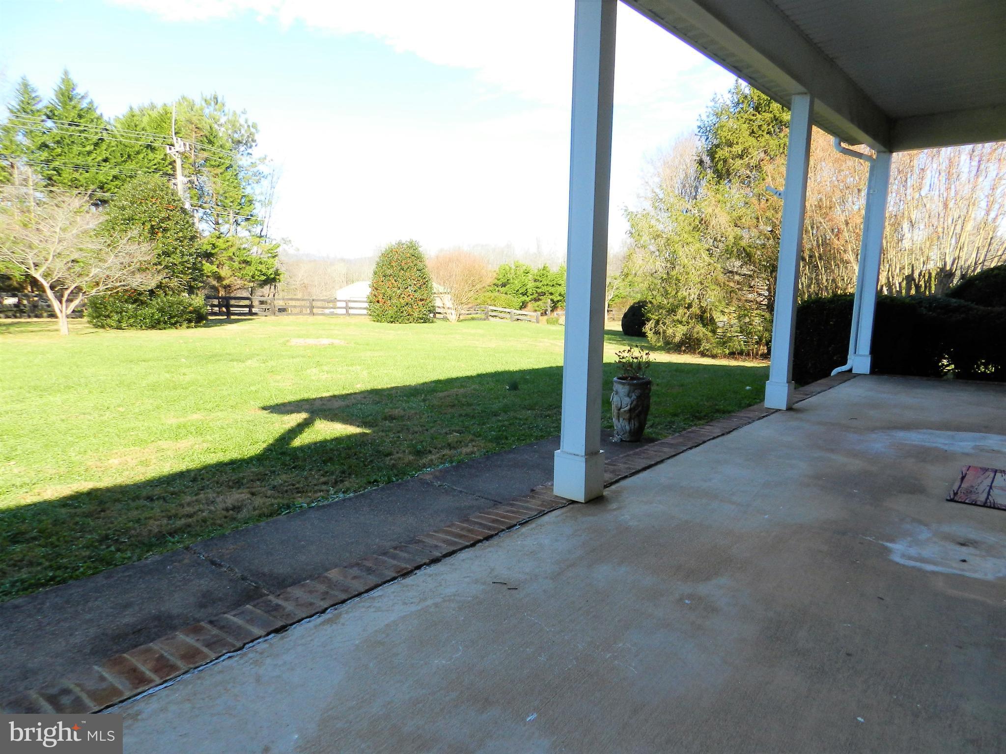 11269 Old Stillhouse Road Boston, VA 22713 - Photo 47 of 77 Front Porch