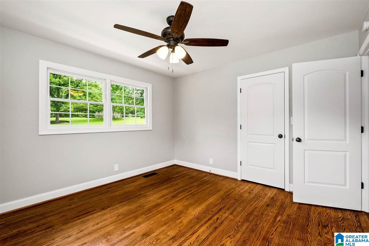 3261 Mockingbird Lane Birmingham, AL 35226 - Photo 14 of 33