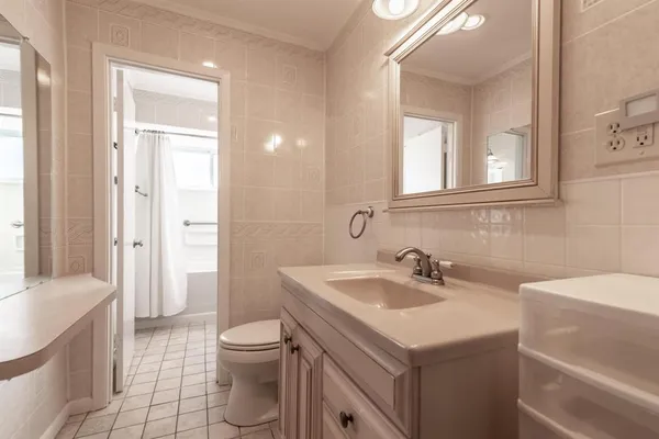 $2,400 | 12118 Brisbane Avenue, Farmers Branch, TX 75234