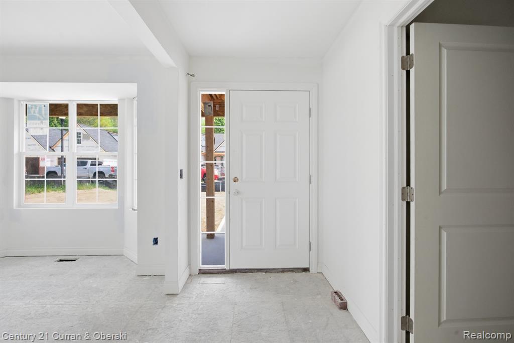 828 Nelson's Ridge Drive, Unit 20 Howell, MI 48843 - Photo 6 of 32