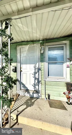 $950 | 105 South 3rd Street, Lebanon, PA 17042