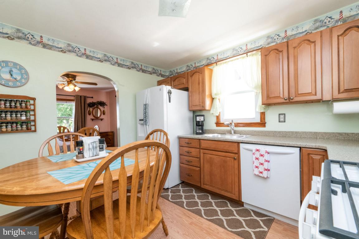 519 Cresswell Road Baltimore, MD 21225 - Photo 12 of 40 Gallery Image 12