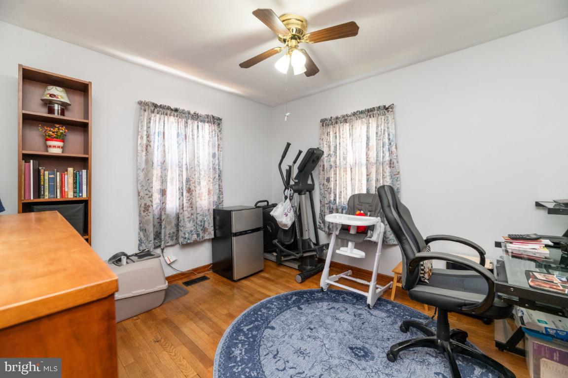 519 Cresswell Road Baltimore, MD 21225 - Photo 17 of 40 Gallery Image 17