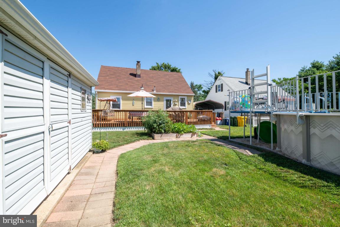 519 Cresswell Road Baltimore, MD 21225 - Photo 34 of 40 Gorgeous backyard