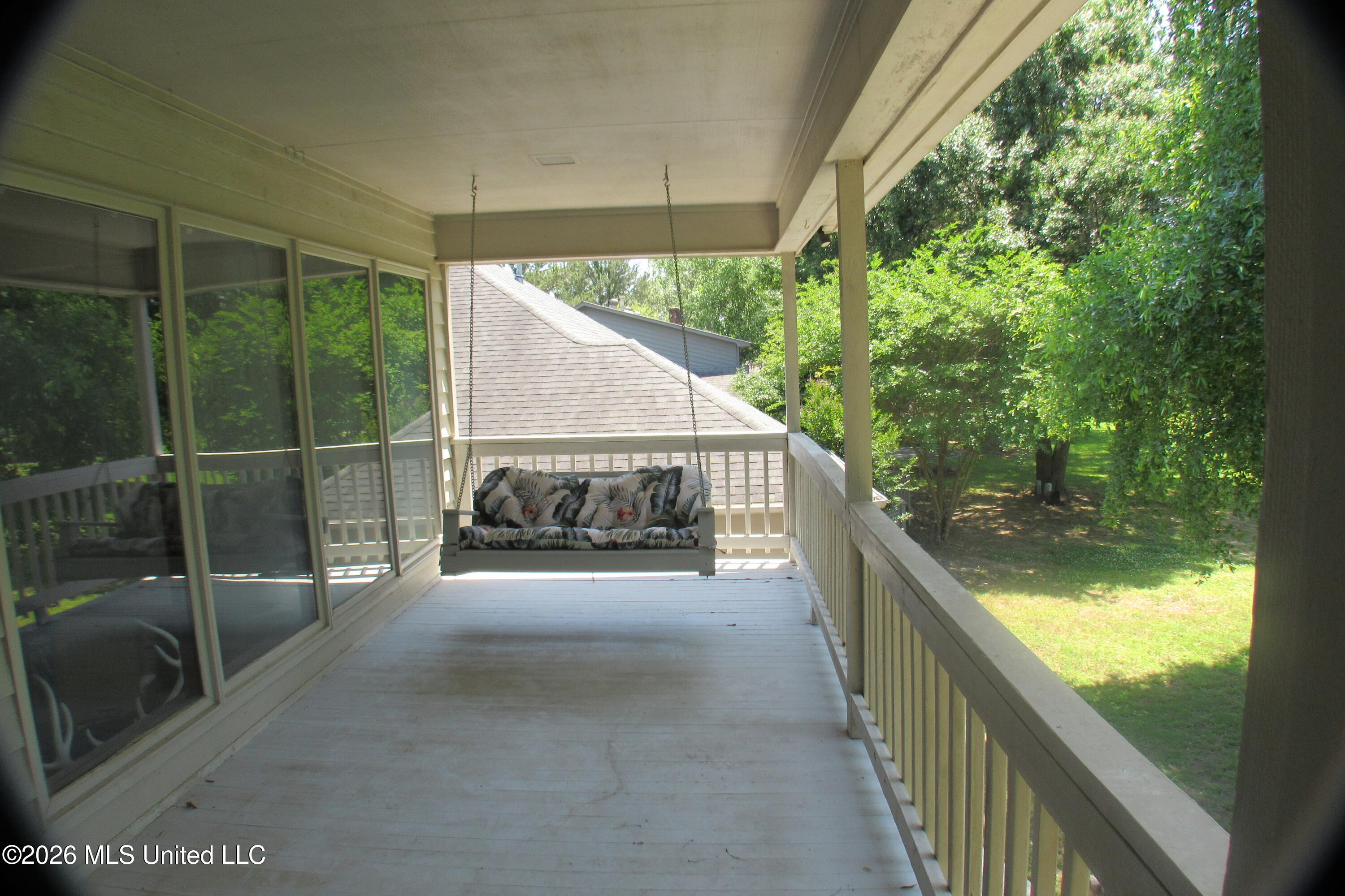 407 Spike Ridge Canton, MS 39046 - Photo 33 of 36 balcony 2