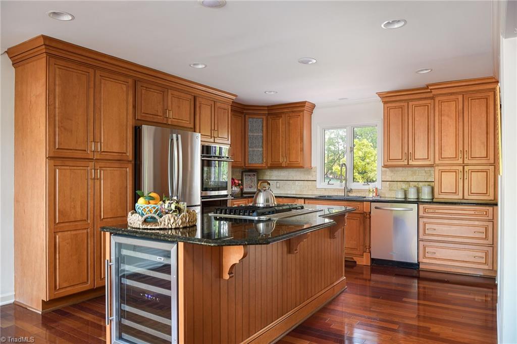 466 Windsor Park Road Kernersville, NC 27284 - Photo 14 of 50