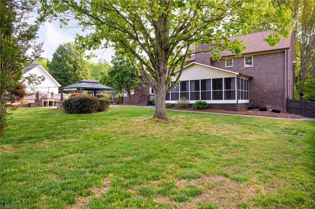 466 Windsor Park Road Kernersville, NC 27284 - Photo 10 of 50