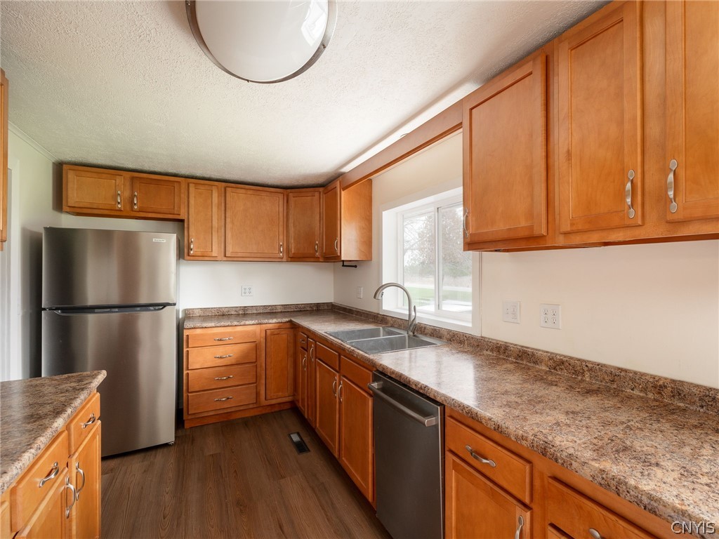 28095 Old Town Springs Road Lyme, NY 13622 - Photo 13 of 48