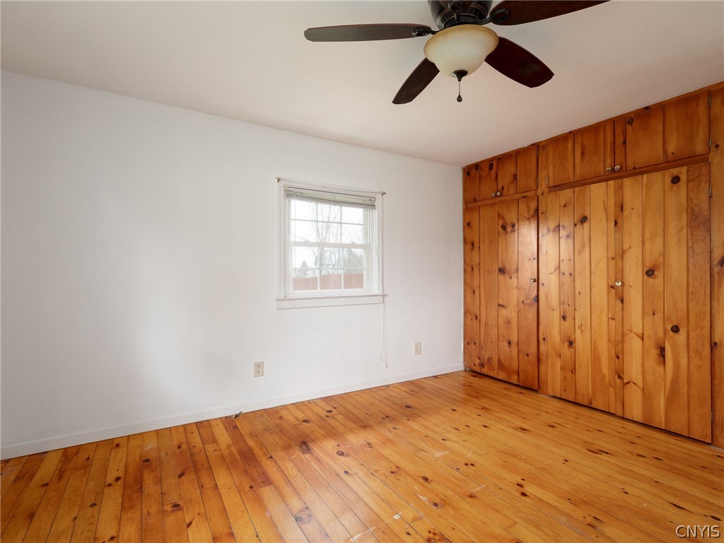 28095 Old Town Springs Road Lyme, NY 13622 - Photo 22 of 48 Bedroom